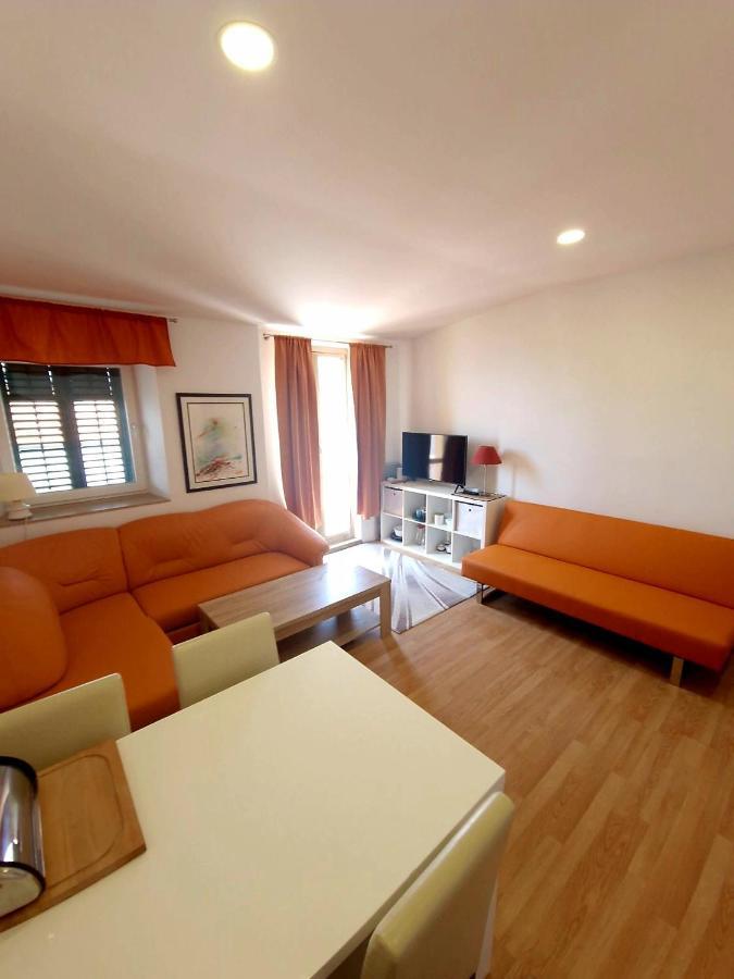 Apartments Eis Baška Extérieur photo